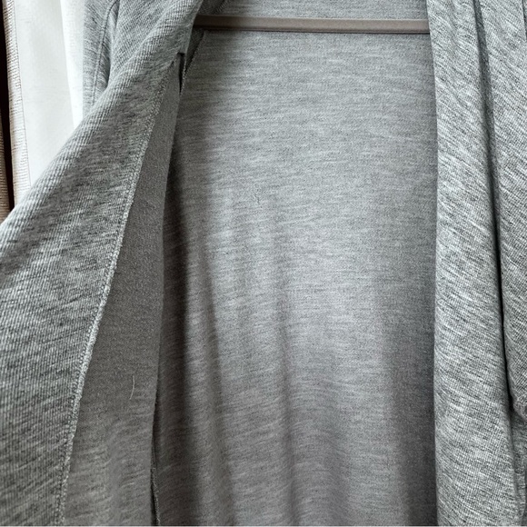 Athleta Modal Blend Studio Wrap in Gray size Medium - Picture 11 of 12